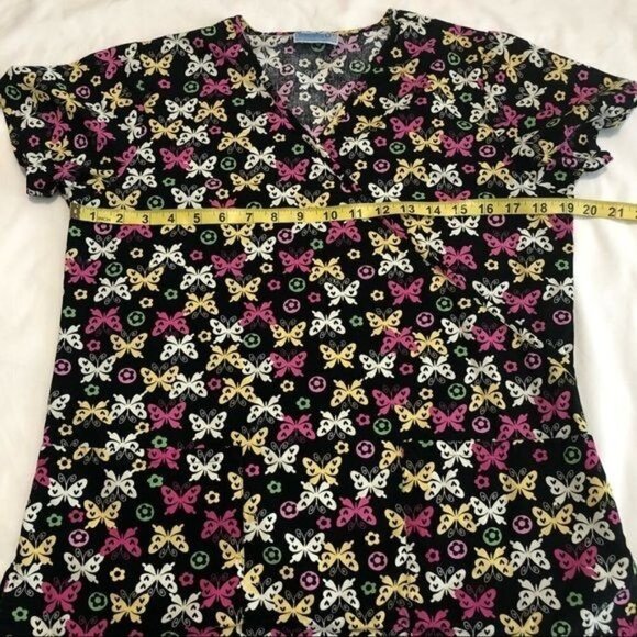 Ladies Scrub Top Size Small Butterflies Black Pink Yellow Uniform Destination - Picture 4 of 7